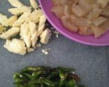 Foto langkah ke 1 dari resep Tumis Kikil Jagung Muda.