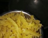 A picture of step 1 of Italian Pasta Biryani.