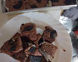 Foto del paso 4 de la receta: Brownies bien chocolatosos y fáciles con oreo 😋