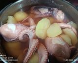 Foto del paso 3 de la receta: Patas de pulpo playa, con parmentier de patata y pulpo a feira