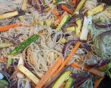 Foto del paso 4 de la receta: Fideos chinos con verduras