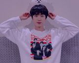 عکس مرحله 4 از دستور کیک مرغ همراه seokjin's birthday cake) BT21)