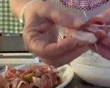 Foto del passaggio 2 della ricetta Frittelle di fichi e speck