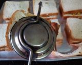 A picture of step 5 of Flying Saucer Sandwich.
