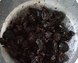 A picture of step 1 of Kokum coral mocktail.