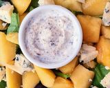 Foto del paso 5 de la receta: Ensalada de radicheta, durazno y queso azul 🍑