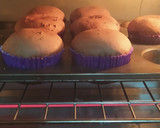 Foto del paso 2 de la receta: Muffins de chocolate con dulce de leche  y chocolate con naranja