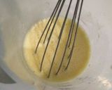 Foto langkah ke 3 dari resep Telur Dadar Isi Sayur.