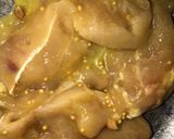 Foto del paso 1 de la receta: Pechuga doradas con nueces