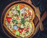 ভেজি হার্ট পিজ্জা 🍕(Veggie Heart Pizza recipe in Bengali) রেসিপির ধাপ 8 ছবি