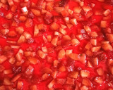 صورة لخطوة 8 من وصفة كنافة بالفراولة 🍓و الكريمة🍶