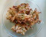 Foto langkah ke 6 dari resep Sayur goreng tepung.