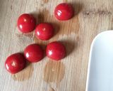 Une image de l'étape 1 de 🐞Coccinelle Tomate cerise.