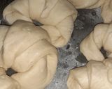 Foto del paso 5 de la receta: Medialunas sin hojaldre