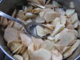 Французький яблучний пляцок
