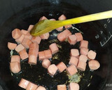 Foto del paso 1 de la receta: Arroz con salchichas