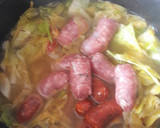 Foto del paso 4 de la receta: Alubias con repollo y salchicha