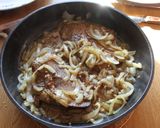 Foto del paso 8 de la receta: Hígado encebollado, como debe sér.......Aúnque se me piante el lagrimónnn!!!