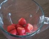 Foto del paso 1 de la receta: Helado de fresa