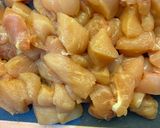 A picture of step 1 of Chicken in Creamy Green Onion Sauce.