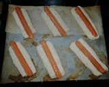 Virslis, hagymás, sajtos puccsis recept fázis 4 fotója