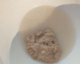 Foto del paso 1 de la receta: Pan de ajo y cúrcuma