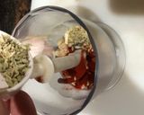 Foto del paso 2 de la receta: Solomillo de cerdo adobado con brócoli y guarnición de setas salteadas y aderezo Vidalim