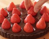 A picture of step 10 of Chocolate Ganache Tart.