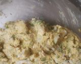 A picture of step 3 of Bottle gourd muthiya.
