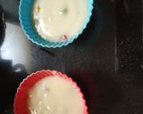 A picture of step 4 of Christmas Tree CupCake.