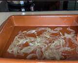Foto del paso 2 de la receta: Merluza al horno con ajo negro