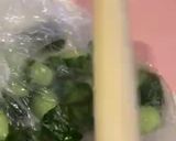 Gambar langkah 1 resipi Japanese side dish - Smashed cucumber with Umeboshi and katsuobushi🥒 🇯🇵.
