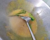 Foto langkah ke 4 dari resep Ayam suwir manis gurih.