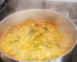 Foto del paso 7 de la receta: Arroz integral con atún, alcachofas, níscalo y garbanzos