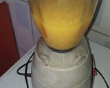 A picture of step 2 of Mango Lemonde.