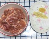 Hình bước làm 1 của món Karaage - Gà rán kiểu Nhật