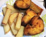 A picture of step 2 of Muj Gaad (Kashmiri Style Fish Curry).