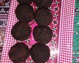 A picture of step 8 of Fudge balls.