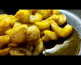 A picture of step 2 of Poi chingudi curry (Prawns cooked with basella and vegetables).