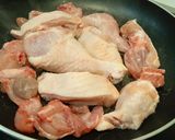 Foto del paso 2 de la receta: Arroz integral con pollo y conejo