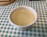 Une image de l'étape 7 de Sauce salade aux anchois, moutarde de Dijon et ail mariné.