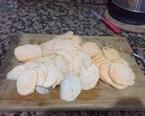 Foto del paso 1 de la receta: Boniatos fritos🍠