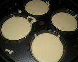 Foto langkah ke 6 dari resep Martabak Manis Mini Lembut.