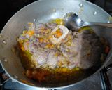Foto del passaggio 4 della ricetta Ossobuco alla senese