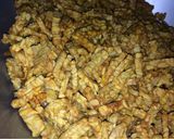 Foto langkah ke 1 dari resep Orek garing tempe manis.
