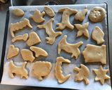 Une image de l'étape 9 de Pepparkakor (biscuits de Noël suédois aux épices).