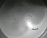 A picture of step 2 of Coconut Kadhi Idli.