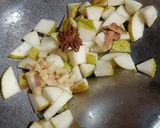 A picture of step 1 of Pear Chutney.