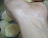 A picture of step 6 of Mash ke Dahi baray.