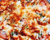 Hình bước làm 5 của món Bánh pizza tại nhà